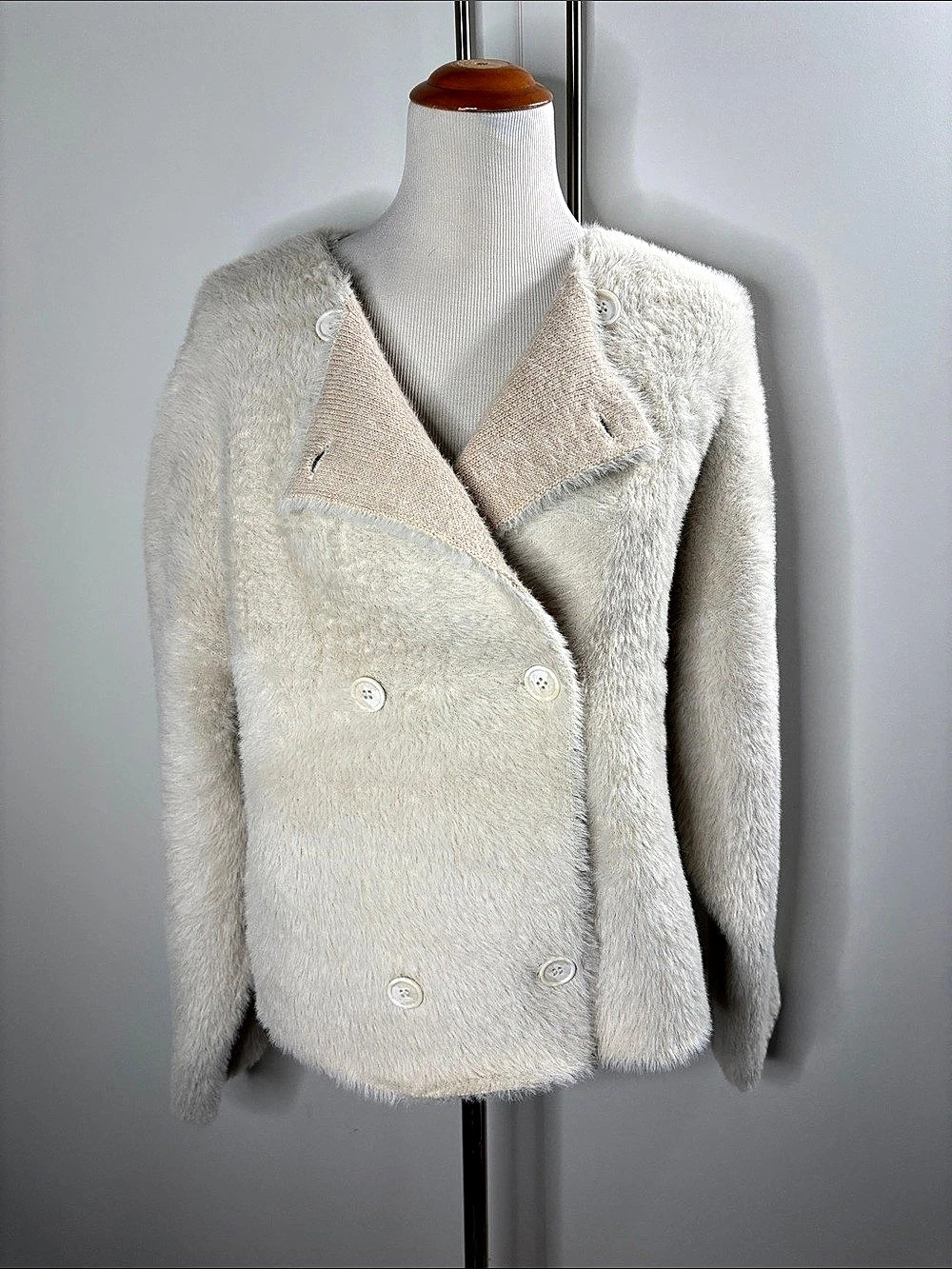 J.CREW Collection Teddy Boxy Jacket White Size Medium Like New